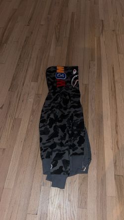Brand new bape hoodie (BEST OFFER)