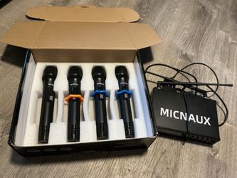 Micnaux  Pro 4Channel UHF w/Metal Cordless Handheld Mics & Receiver 300ft Range 4Singing, Karaoke
