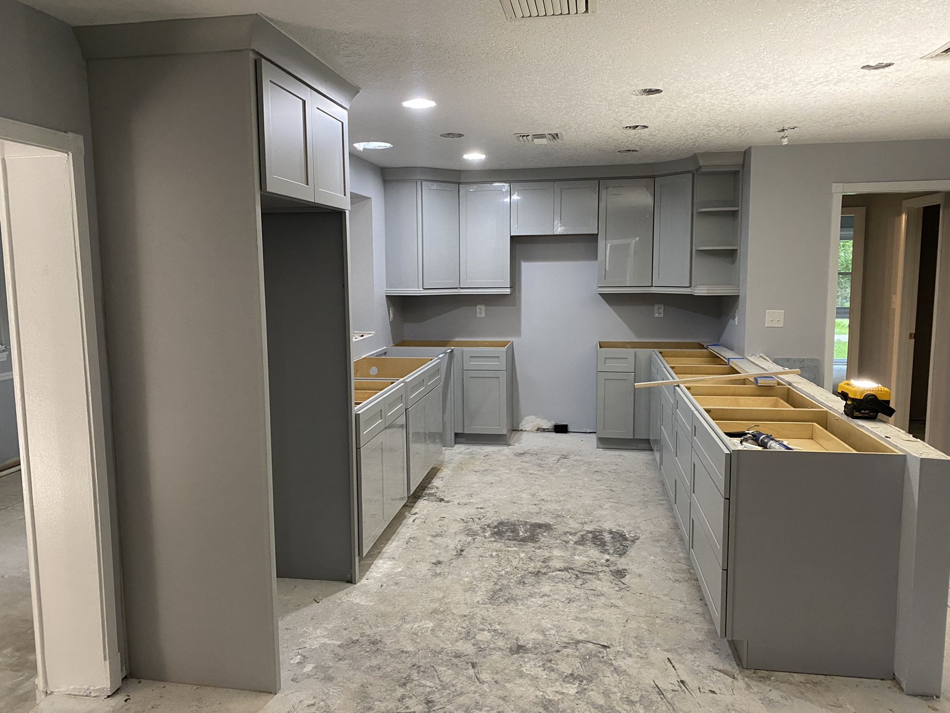 Kitchen Cabinets and Countertops