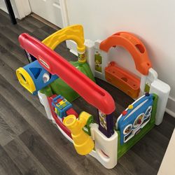 Activity center Toddlers