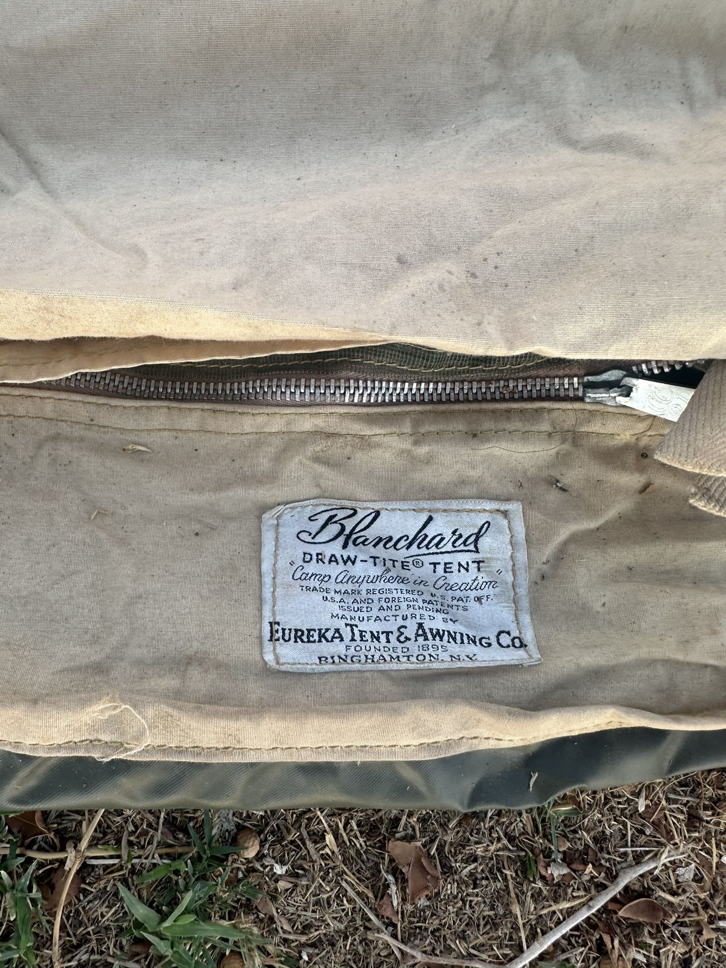 Vintage tent - Blanchard draw-tite tent, Eureka