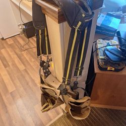 Leather Tool Pouches With Padded Suspenders