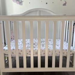 Bailey Mini Baby Crib - White