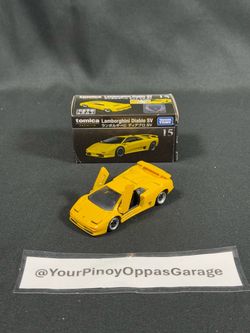 1/62 Takara Tomy Tomica Premium #15 - Yellow Lamborghini Diablo SV (2018)
