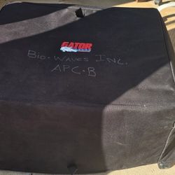 Gator GDJ-10X6 Molded PE Slant Top DJ Console Rack Case