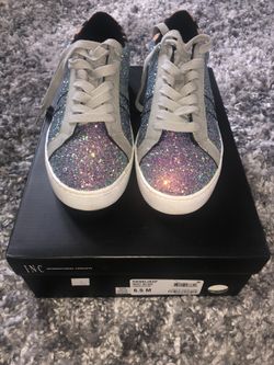 Womanās 6 1/2...(worn Once)