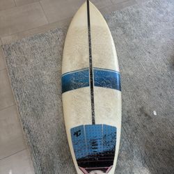 JS Surfboard 