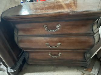 Wooden dresser