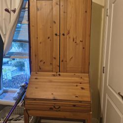 Desk IKEA Secretary Desk. Escritorio, Mesa