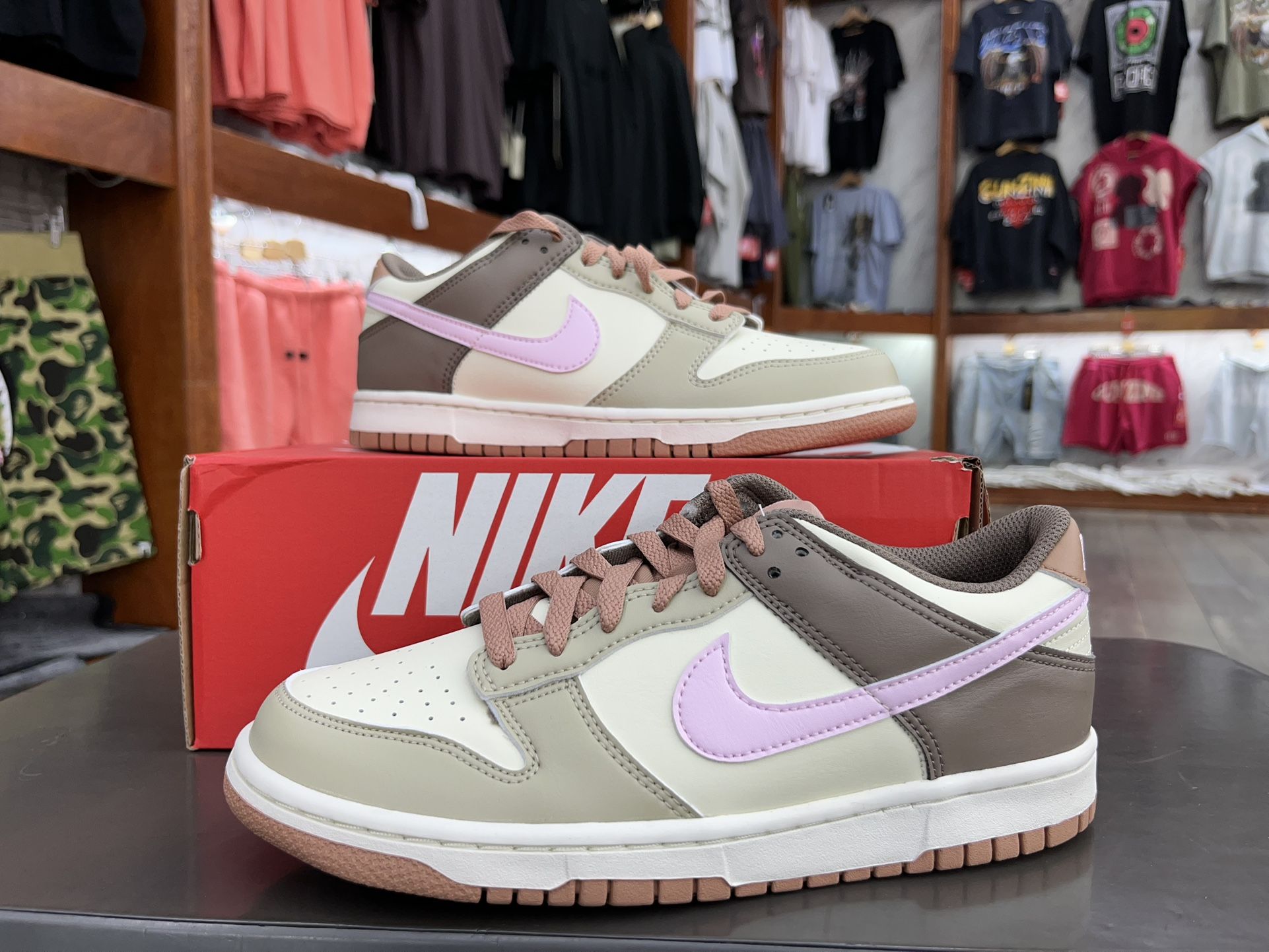 NIKE SB CHERRY DUNKS