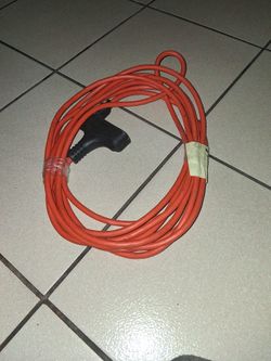 3 Plug Extension Cord It's About 20 Feet Long Firm Price $25