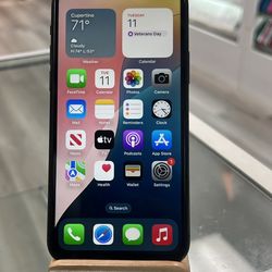 iPhone 11 Pro 64Gb *Unlocked* + *With Warranty* + *With Charger*