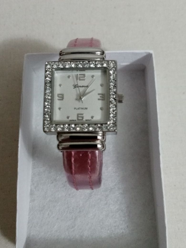 Watch For women, New. Very nice!! $20