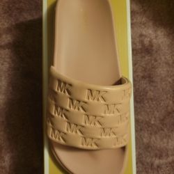 Michael Kors Slides