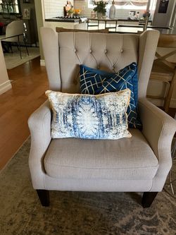 Set of 2 chairs