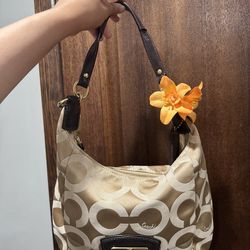 Vintage Coach Kristen Hobo bag