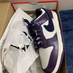 Nike DUNK LOW 'CHENILLE SWOOSH SAIL GRAND PURPLE' NEW “ Size 10.5