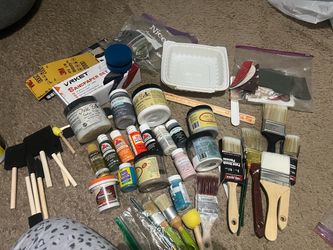 Moving sale-Dixie belle furniture paint bundle-check details