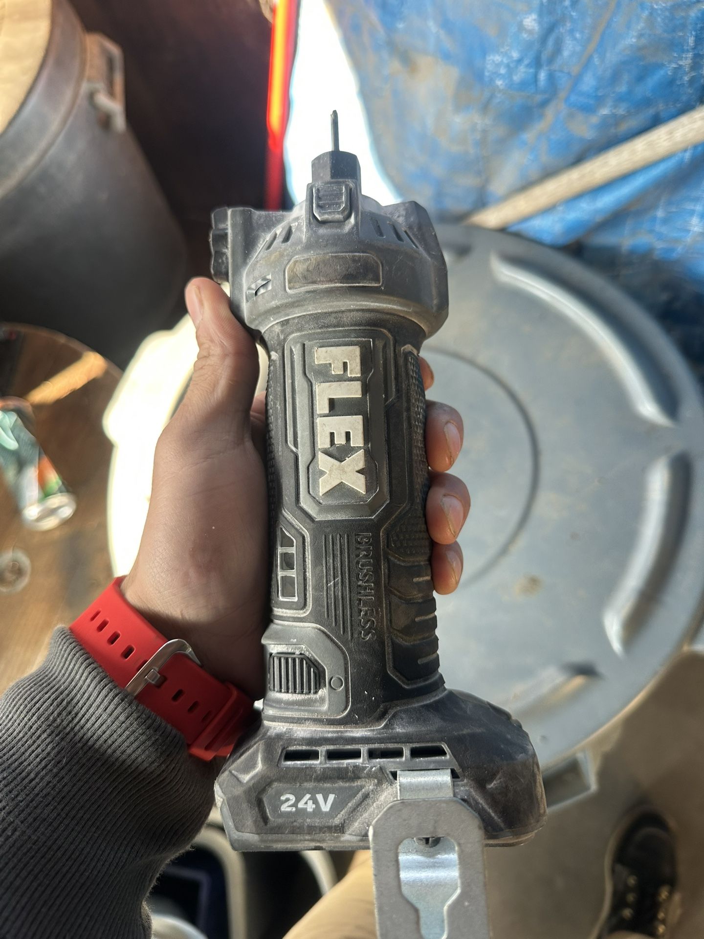 FLEX 24V Brushless Drywall Cutting -Tool