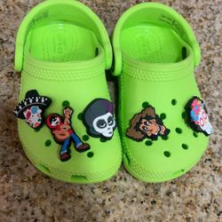 Crocs