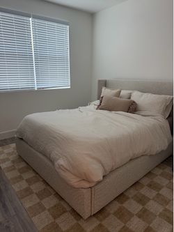 Queen Storage Bed