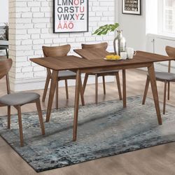 New Mcm Table And 4 Chairs Set / Free Delivery 