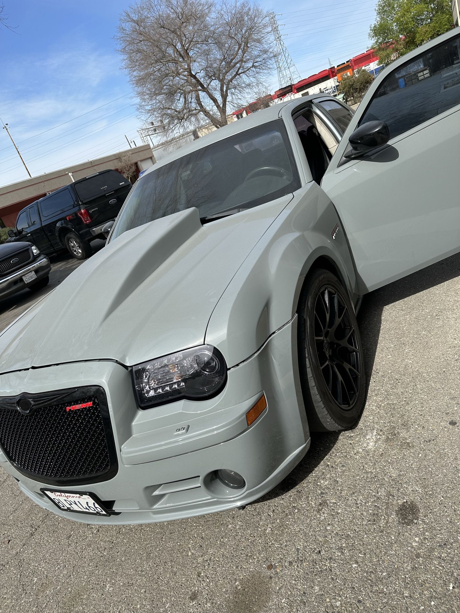 2006-2010 CHRYSLER 300 COWL HOOD $500