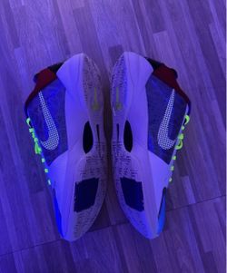 Nike Basketball Sneakers White Blue neon Kobi Brian