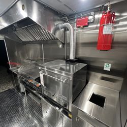 Food Trailer. 