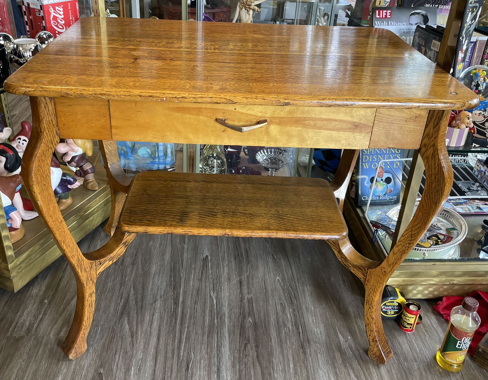 Cute Vintage Wood Desk / Table