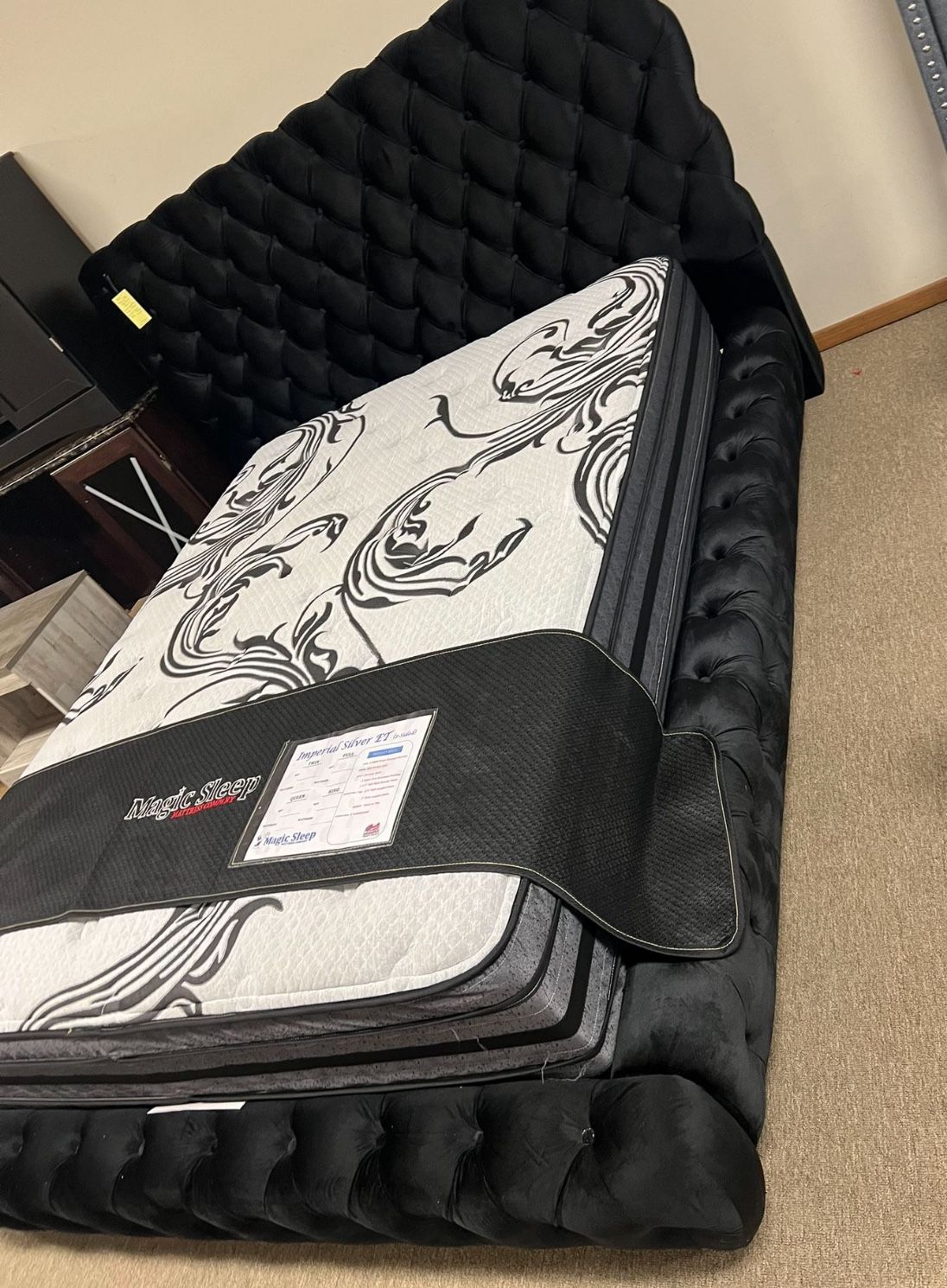 Gorgeous Stunning Three Piece Bed!