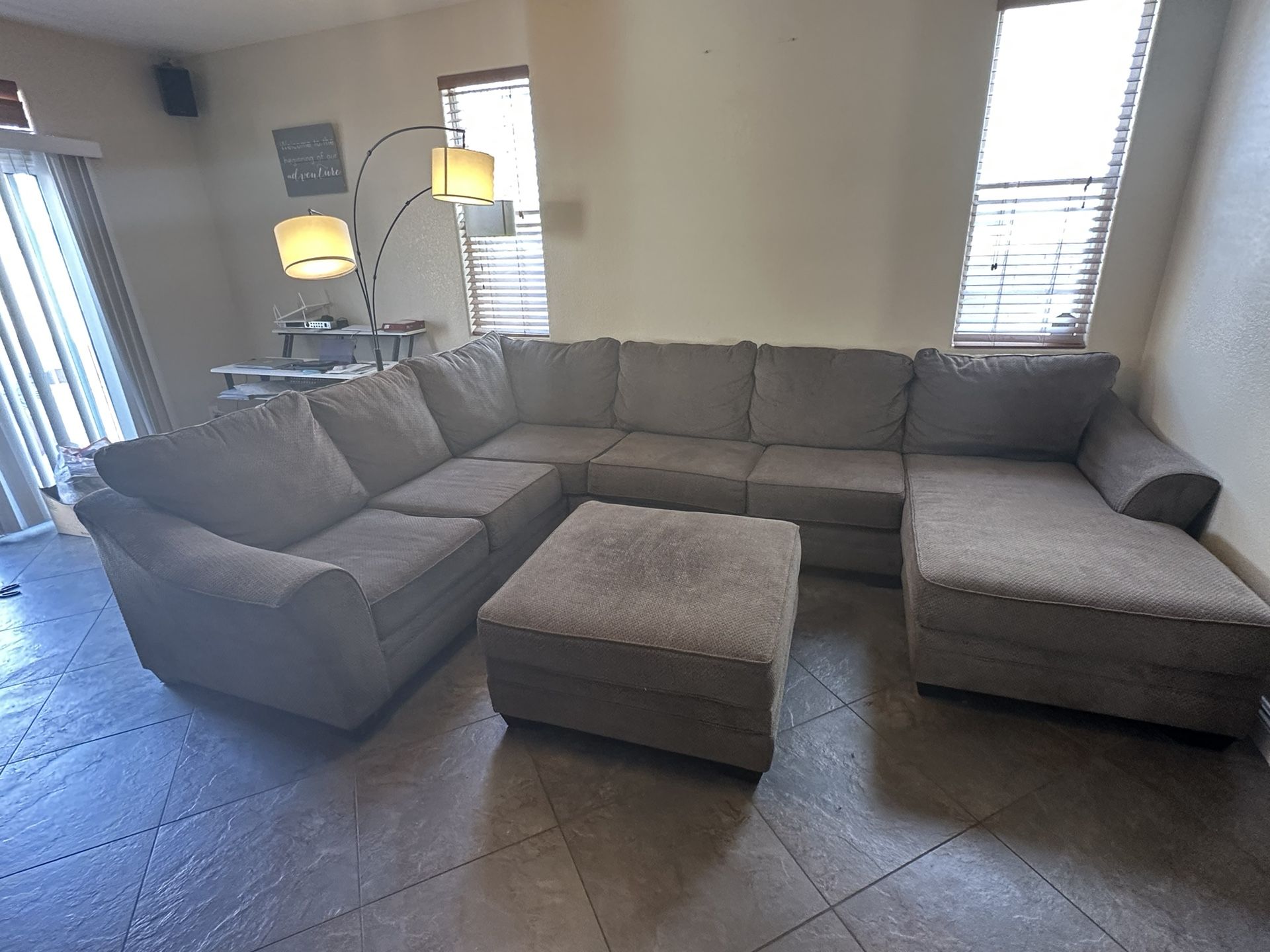 Ashley Furniture Sofa Sectional With Right Corner Chaise And Oversized Ottoman