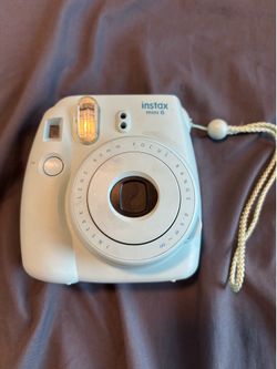 Fujifilm instax mini 8 instant film camera