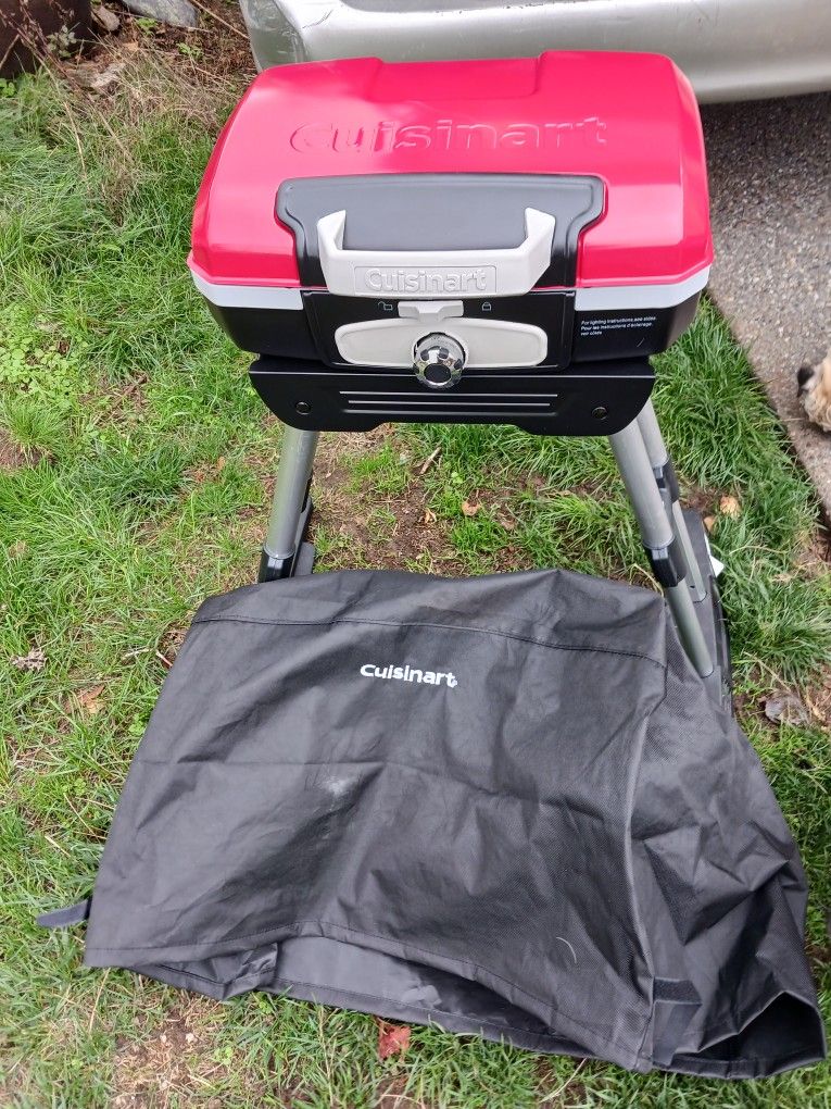 Cuisinart Portable Barbecue Grill Brand New With Cover