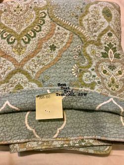 Tapestry quilt