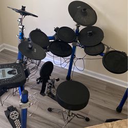 Sd 100 Simmons Electric Drum Set 