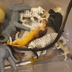 Small Anima Figurines Toys