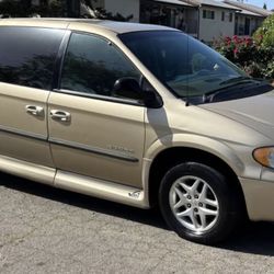 2003 Dodge Caravan/Grand Caravan