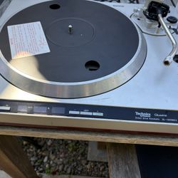 Technics SL1300 Mk2