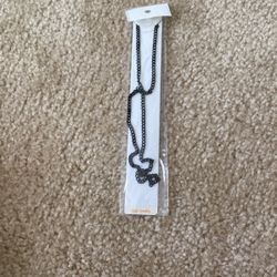 Solid Black Chain Necklace (néw) 