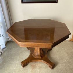 1967 Heritage Dining Room Table. 