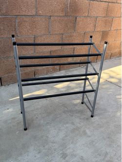Shoe rack
