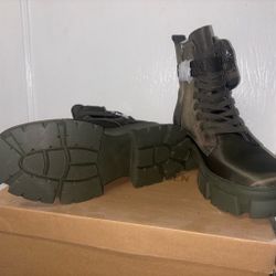 Steve Madden Boots