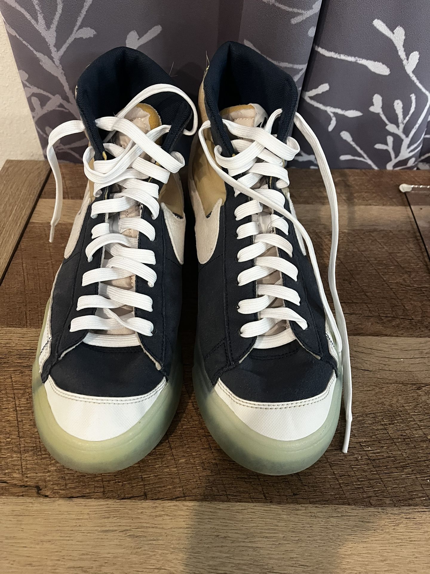 Nike Sneakers