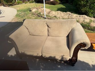 Comfy love seat