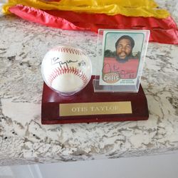 Otis Taylor Autographs