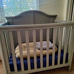 Mini Crib Only 