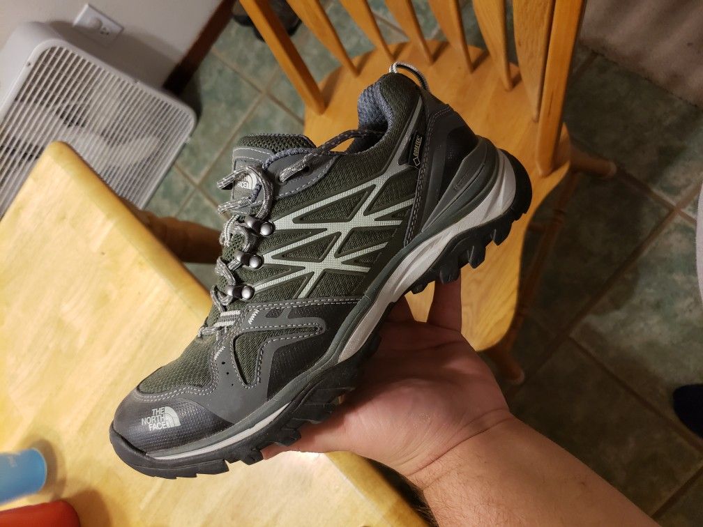 New Balance Craddle (hiking shoe)