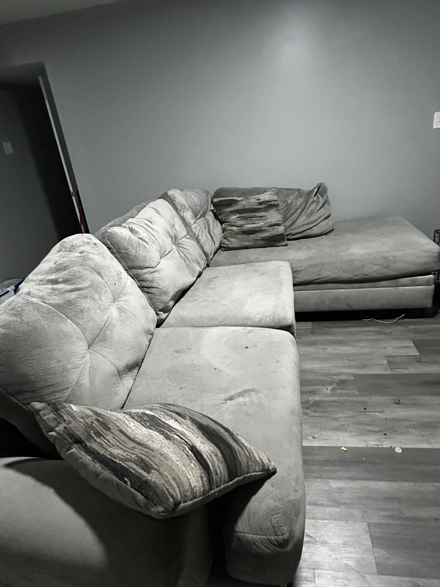 Grey 2 Piece Sectional 