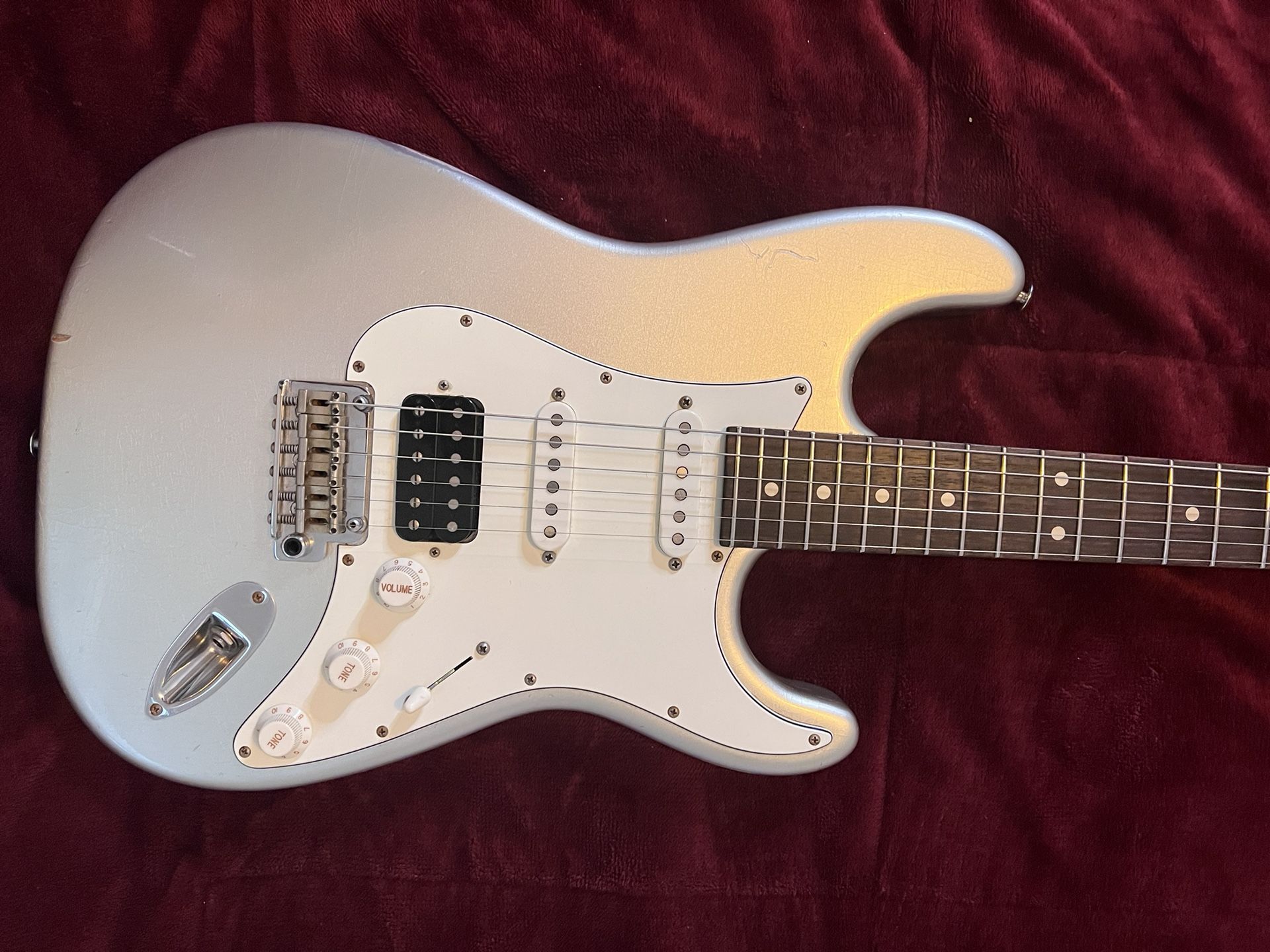 Suhr Classic Antique